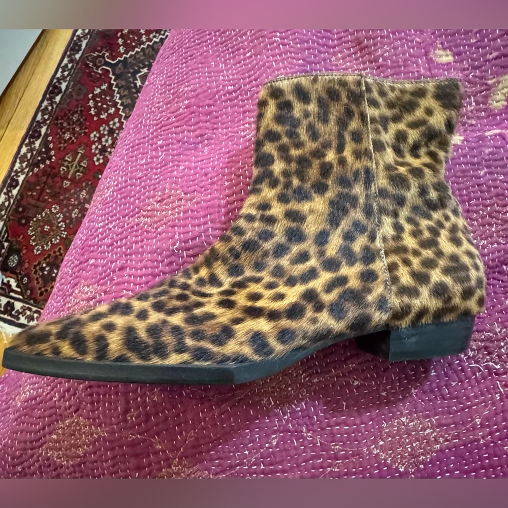 New Without Box Frame Le Maddox Leather Ankle Boot in Leopard Print - Picture 7 of 8